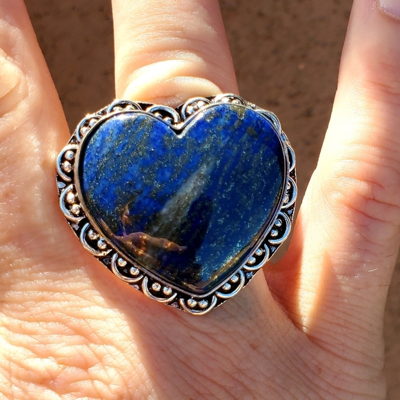 New Heart Shaped Lapis Lazuli 925 Silver Statement Ring. - Picture 14 of 16